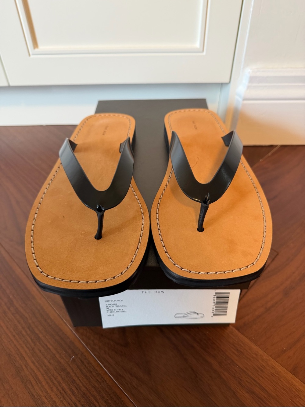 The Row Black Leather City Thong Sandals - NEW IN BOX